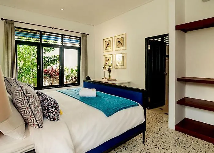 Villa The Indies Estate *