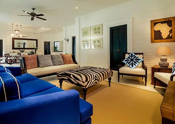 Villa The Indies Estate *